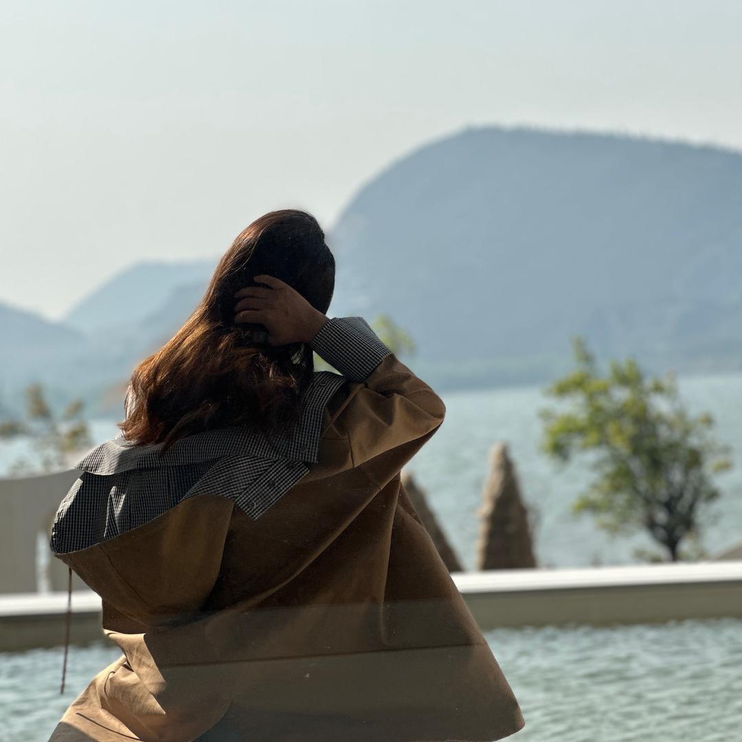 一本正经江老师