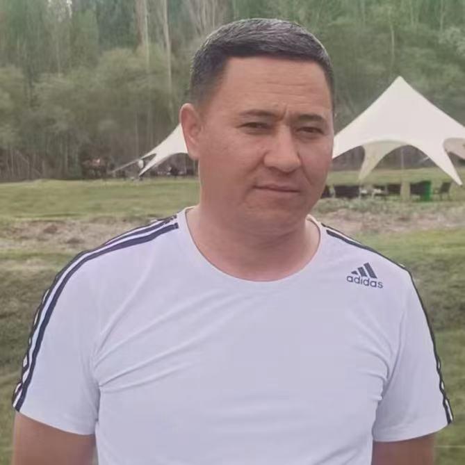 喀什民满意修理厂 克依木师傅