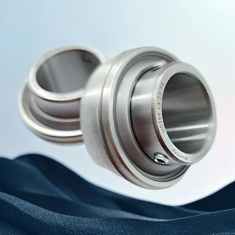 轴承门窗配件销售店