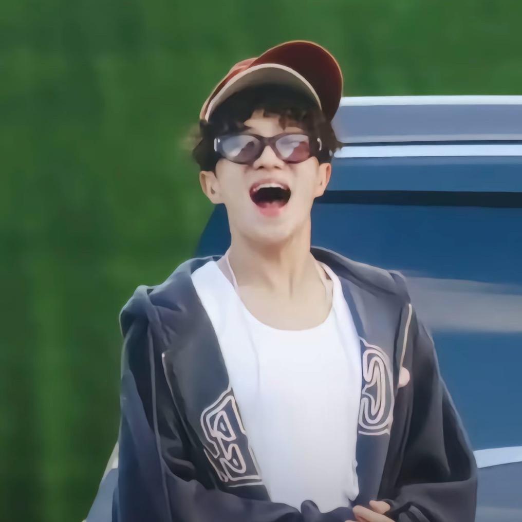 w两个达不刘w ᳐