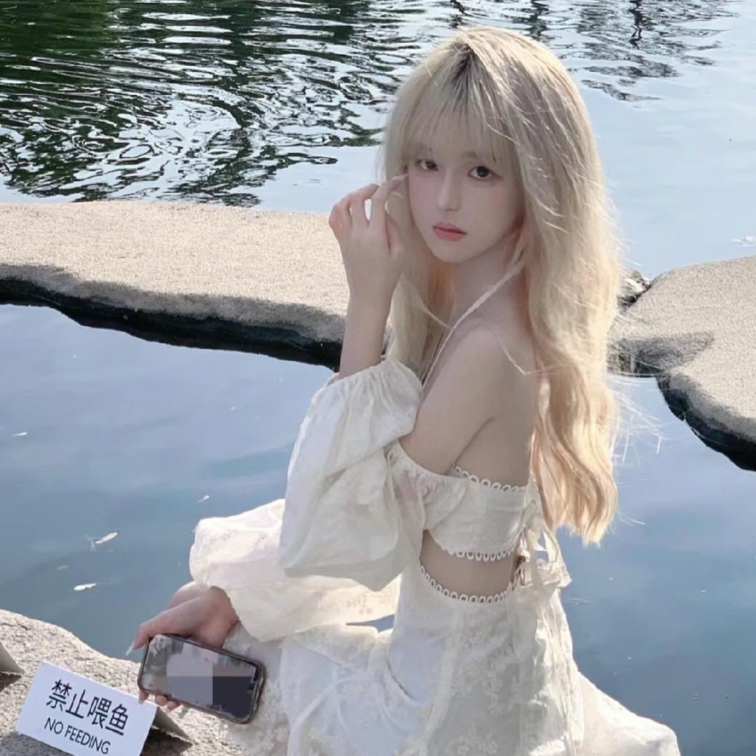 優^