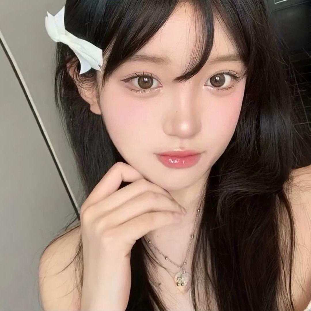 Cr