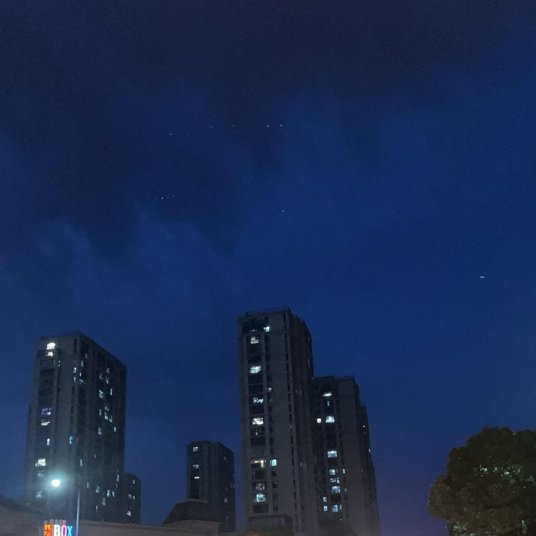 一位不愿透露姓名的冯先生