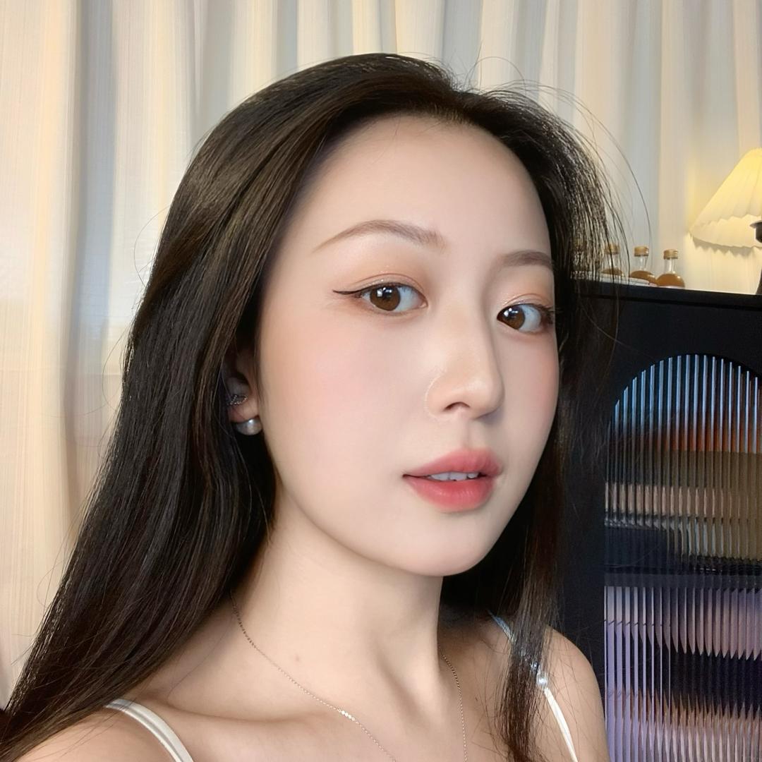 小莹小莹