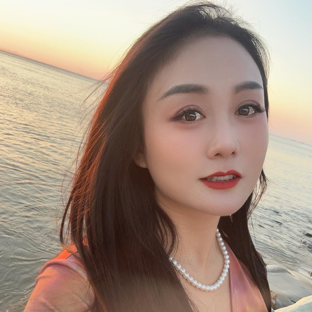 成都幺妹在碣石卖火锅小龙虾