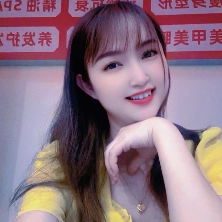 珍珍爱雅老板娘