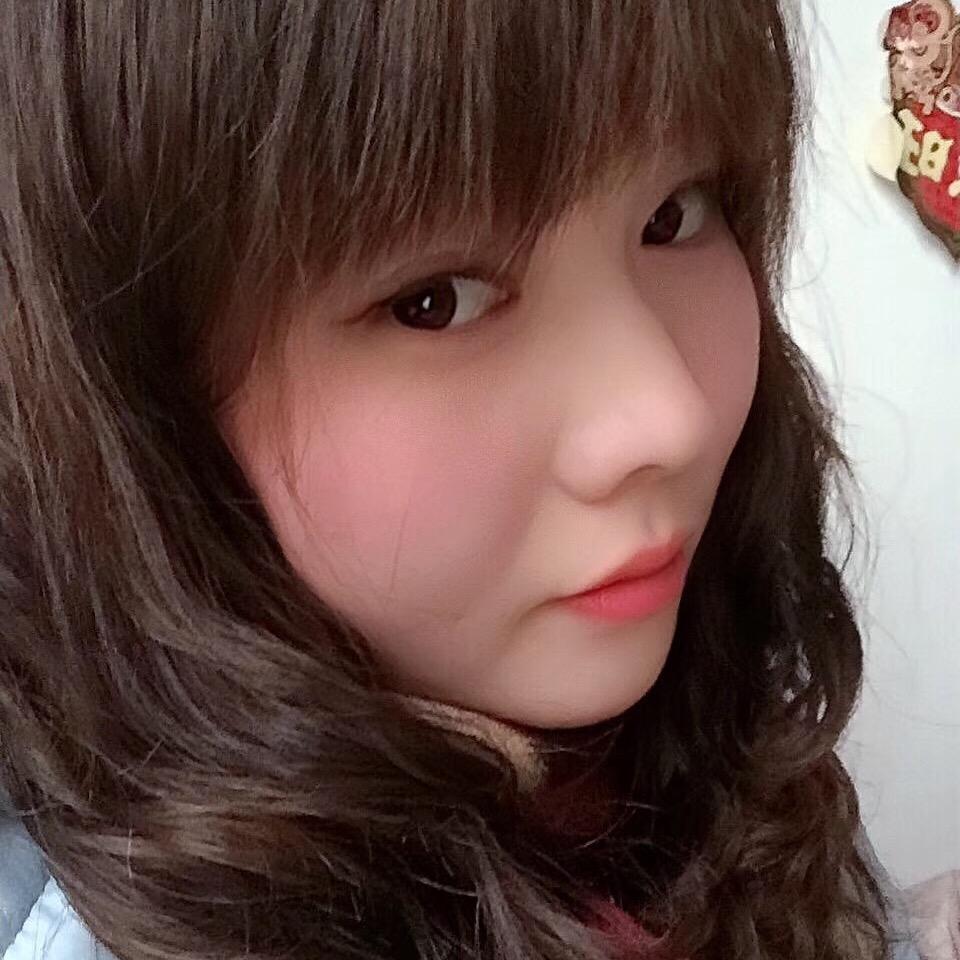 一朵忧伤的蔷薇