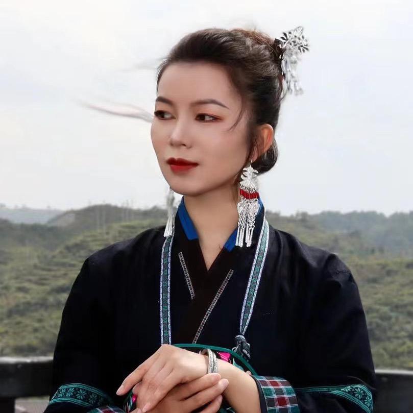 布依垚