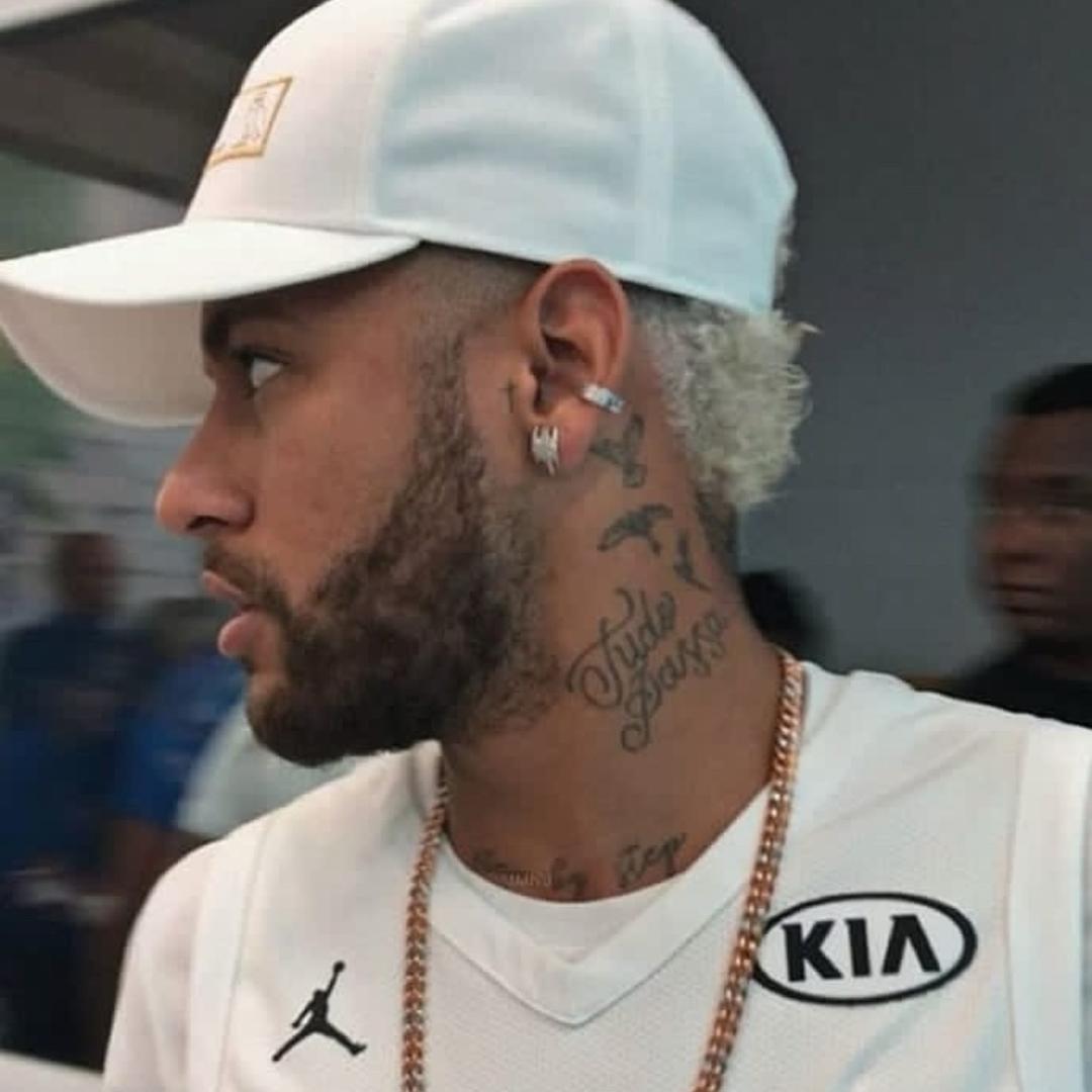 桑托斯的11号少年