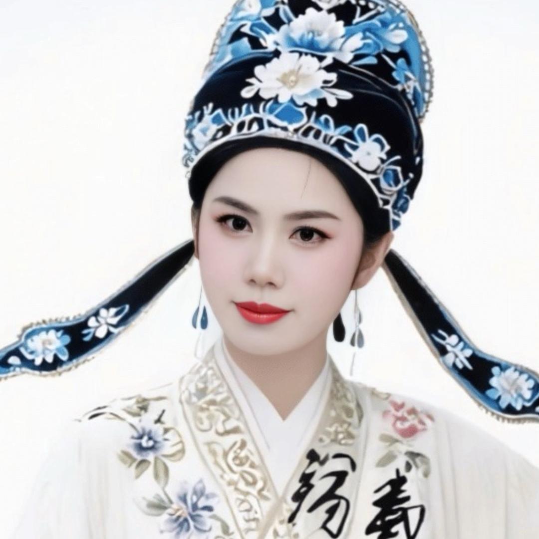 静静等待🐇🎵陈心彤