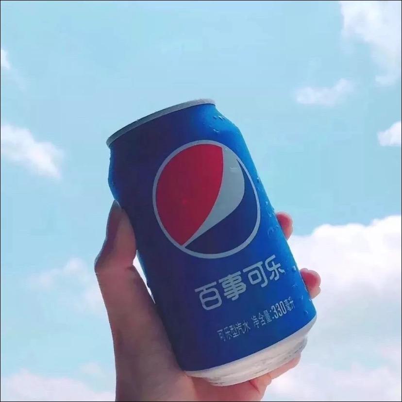 乌萨奇.