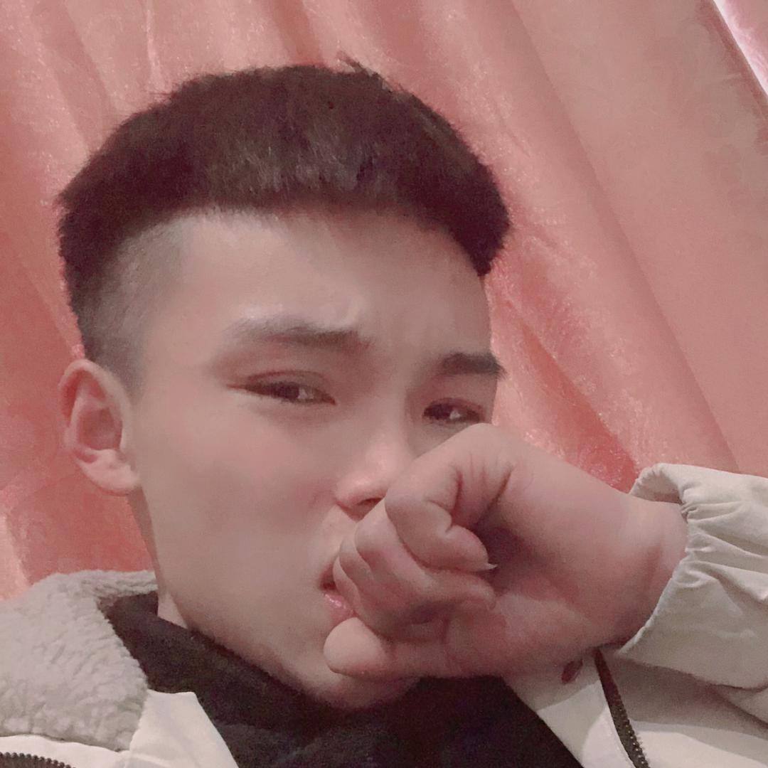 @小情绪 Triste *🫡