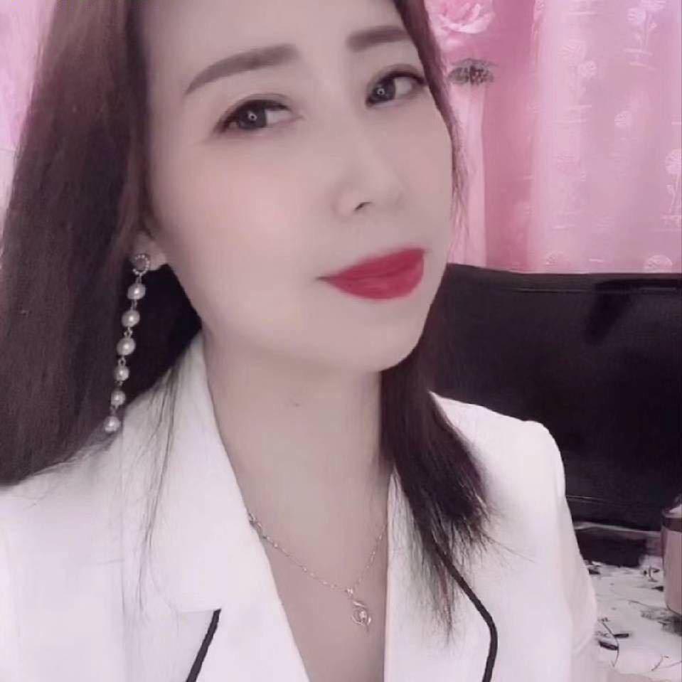 兰月女装工厂店