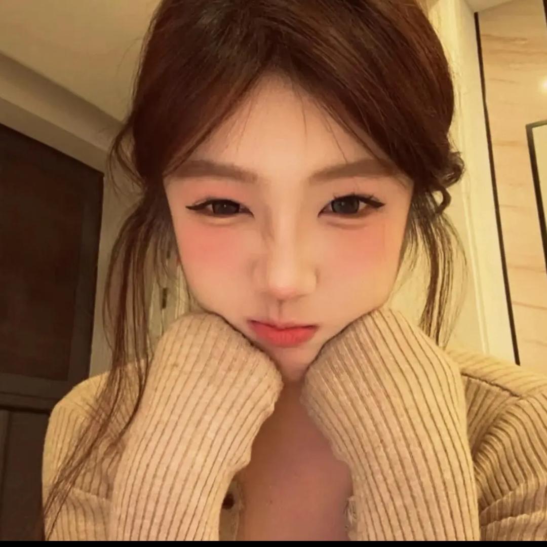 ･ᴗ･꧞