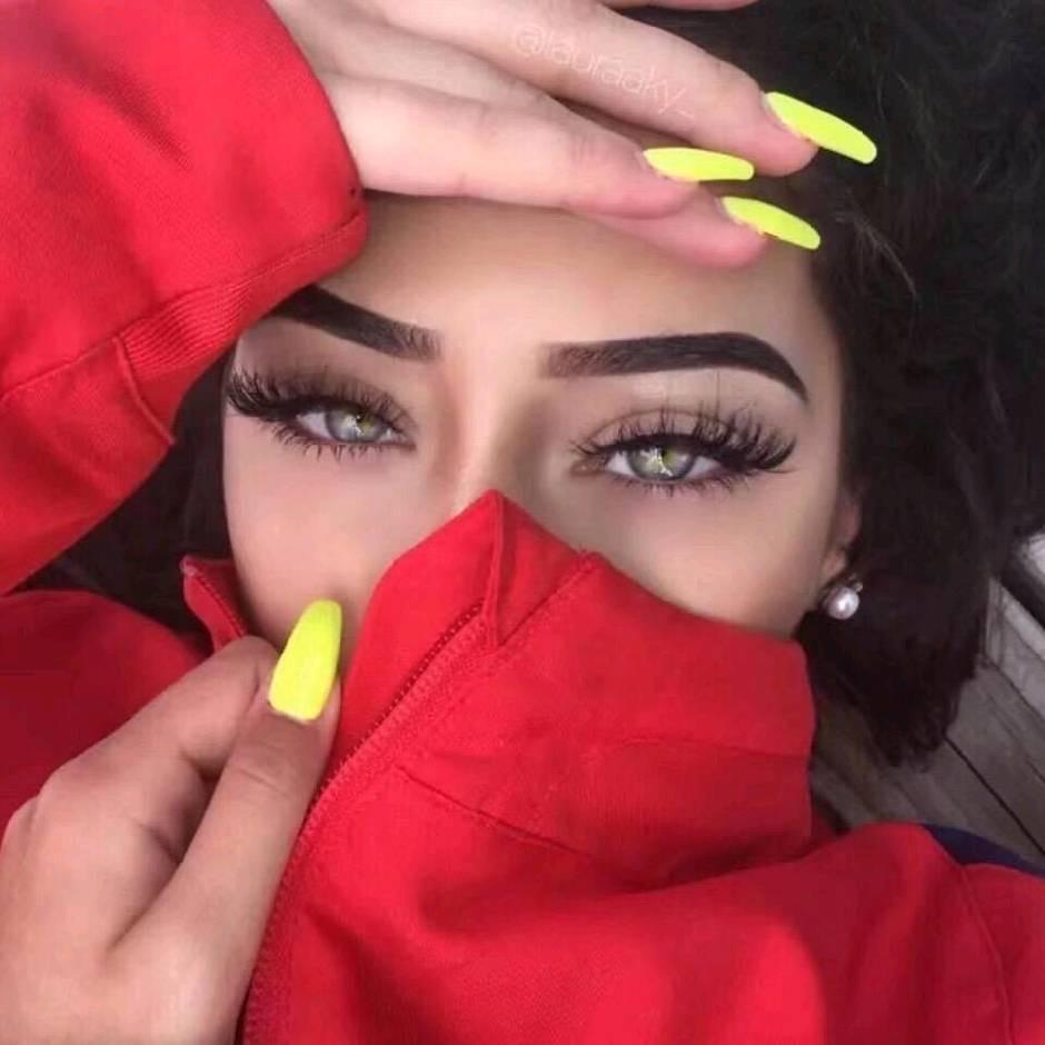 温妤-/
