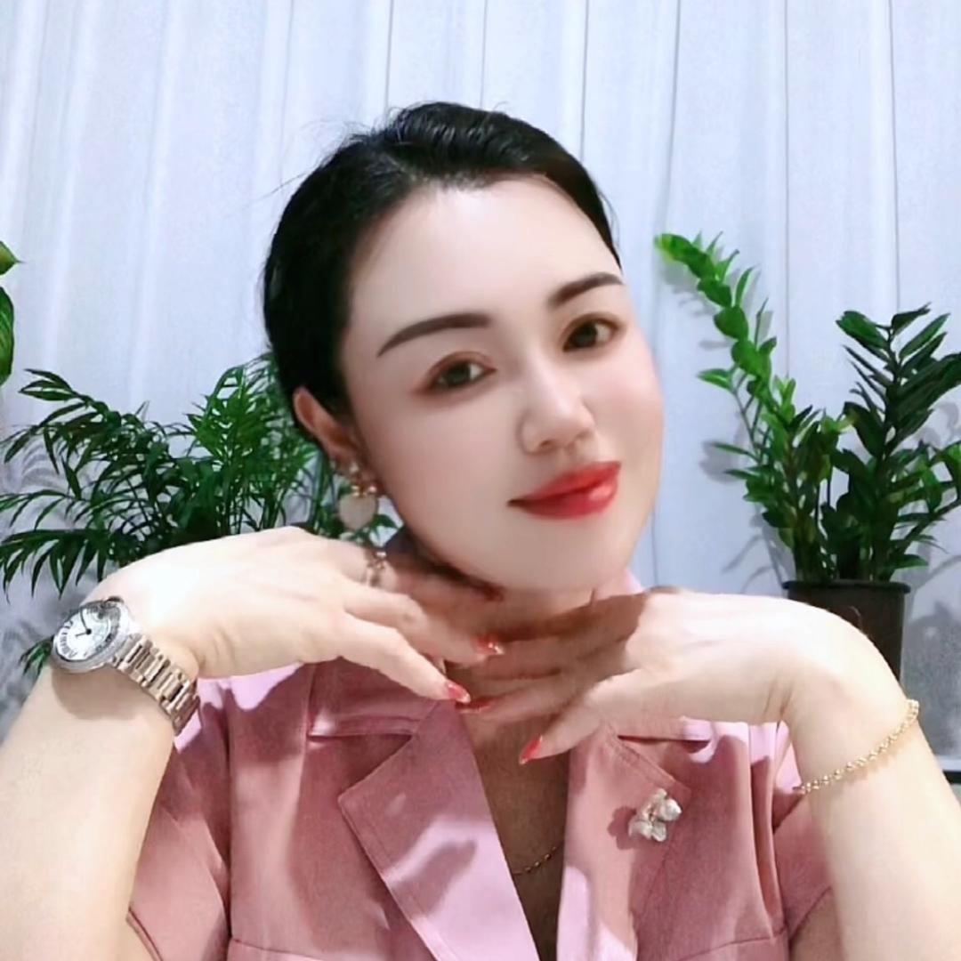 余娜