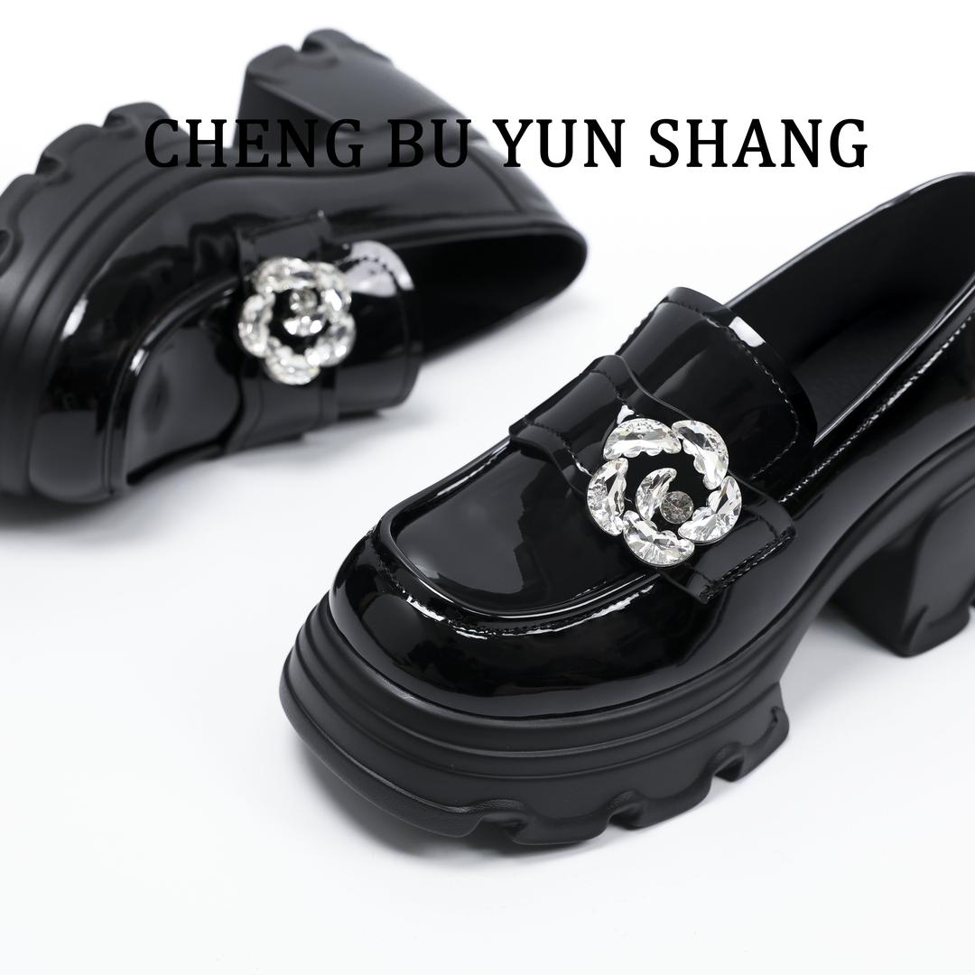 程步云裳轻奢女鞋