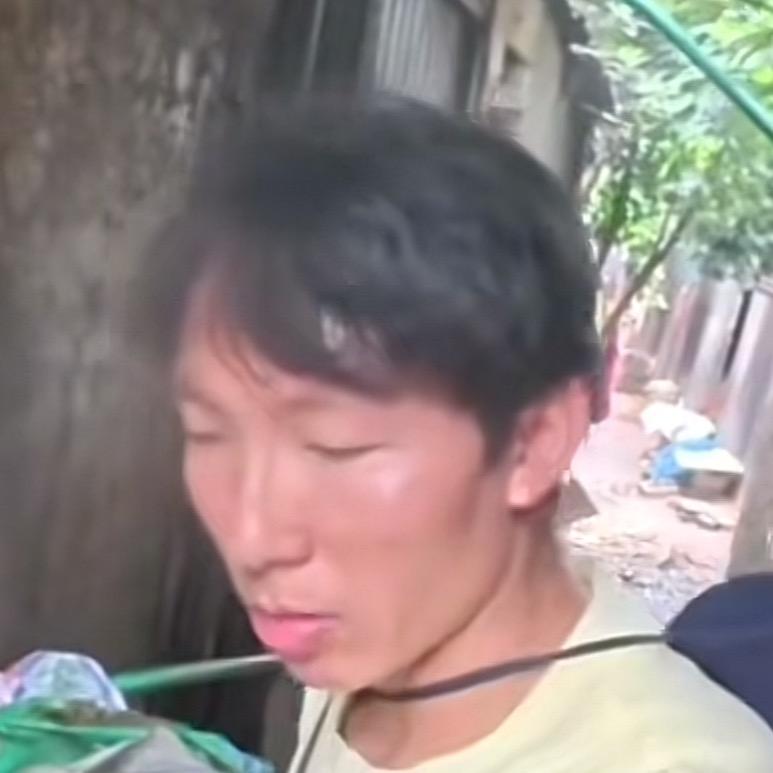 李佳八
