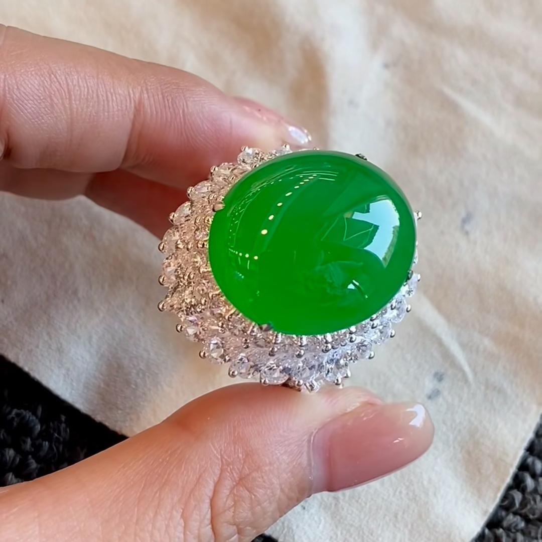 靓靓😻