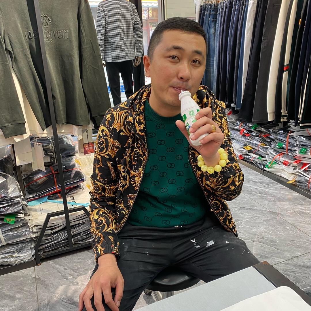 青岛金尊堂刺青文化张钧