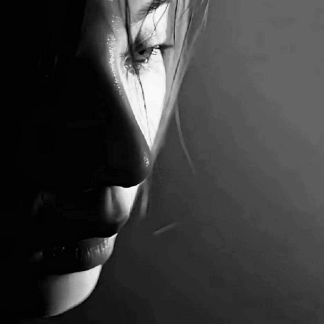 只留下片刻温柔