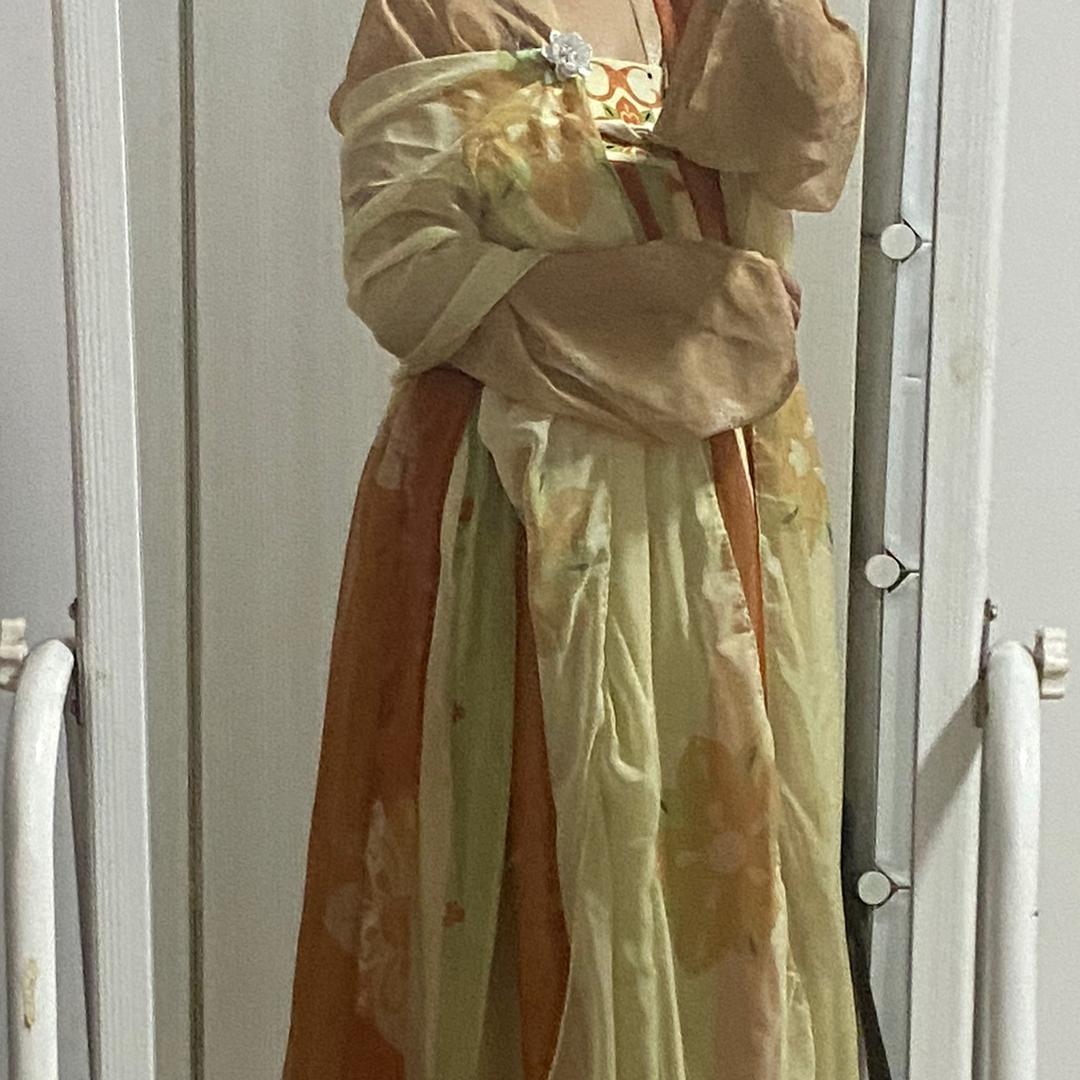 钮钴禄.郭老屁