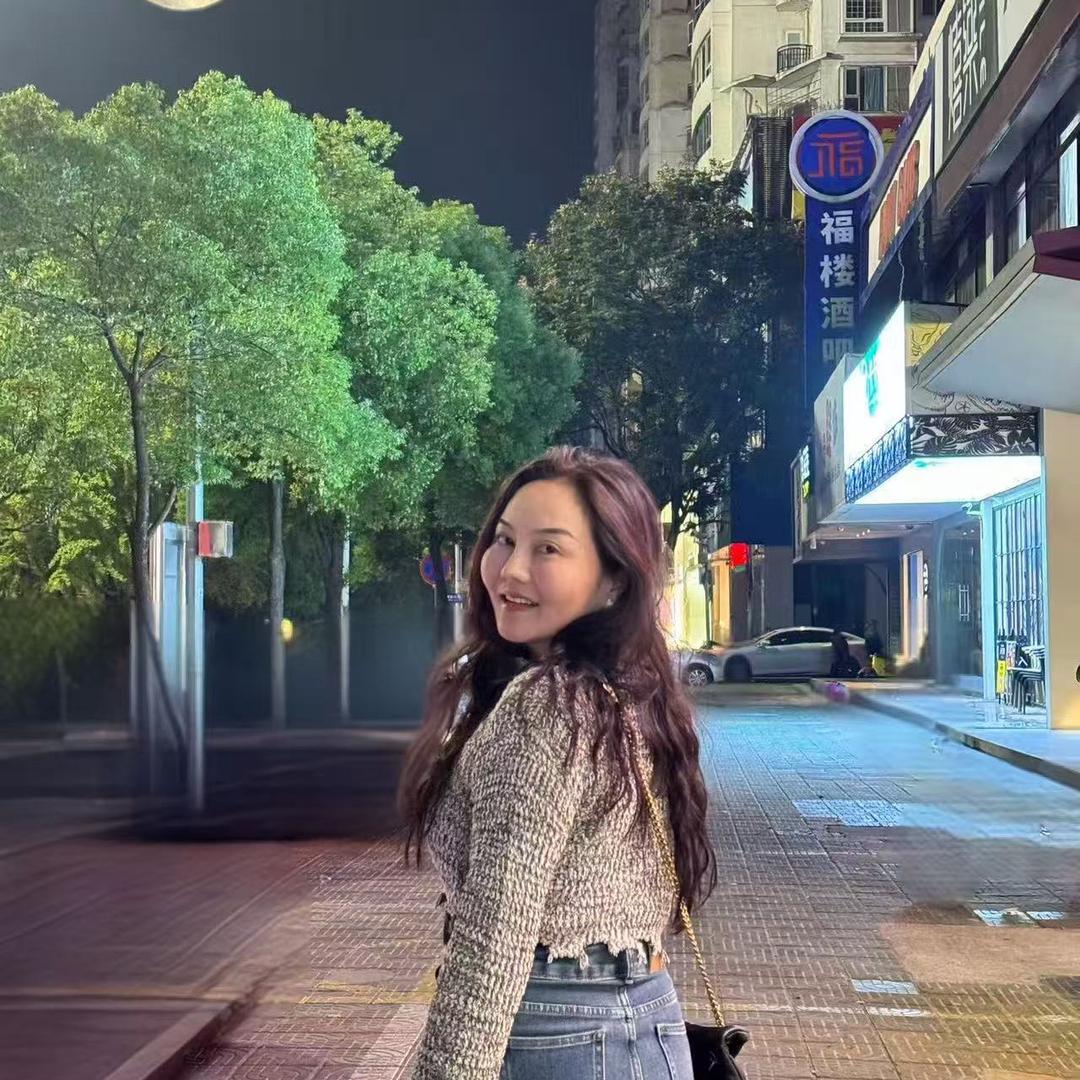 大脸小娟