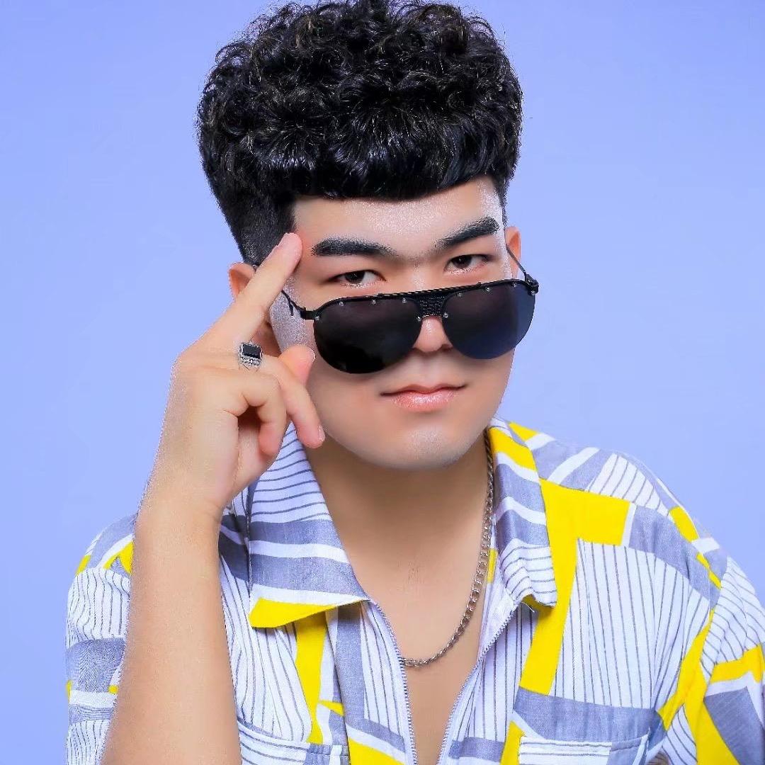 inawat发艺阿地力