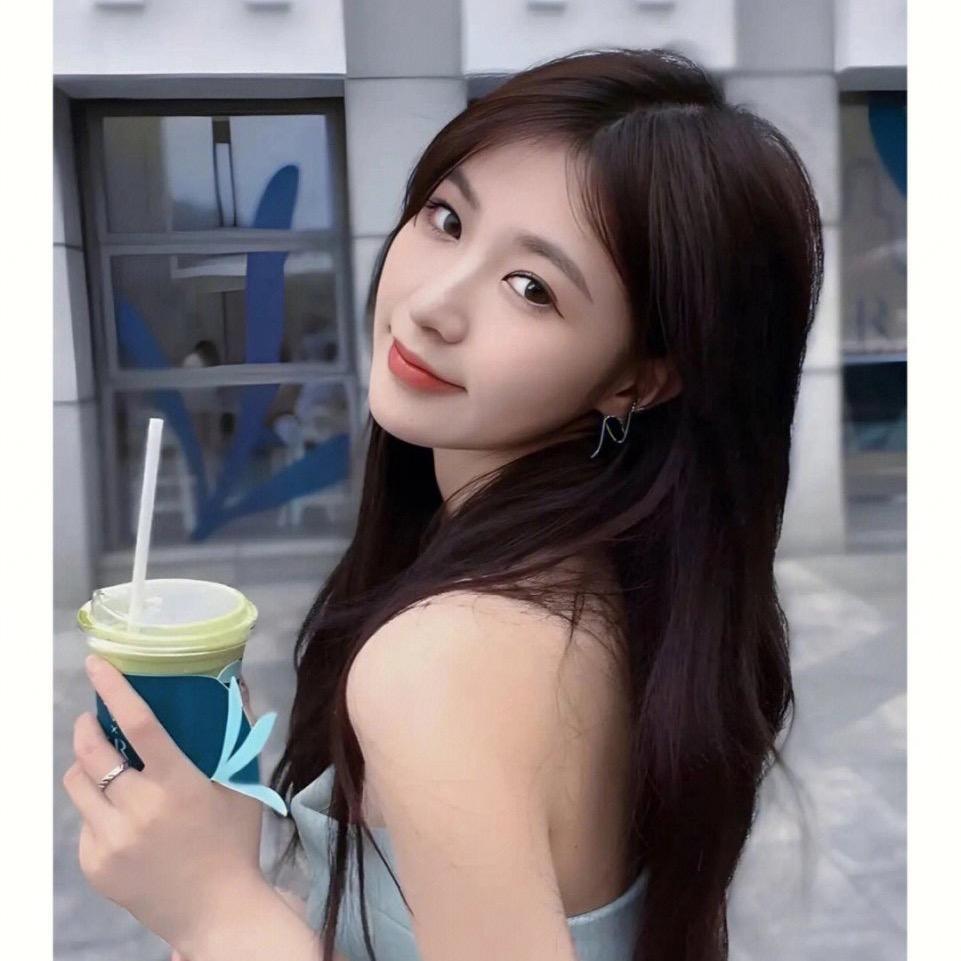 梅子橱窗