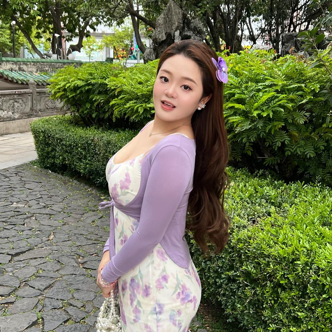 可爱女人（招财蝴蝶版🦋）