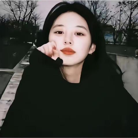 黄黄小困包•🇨🇳