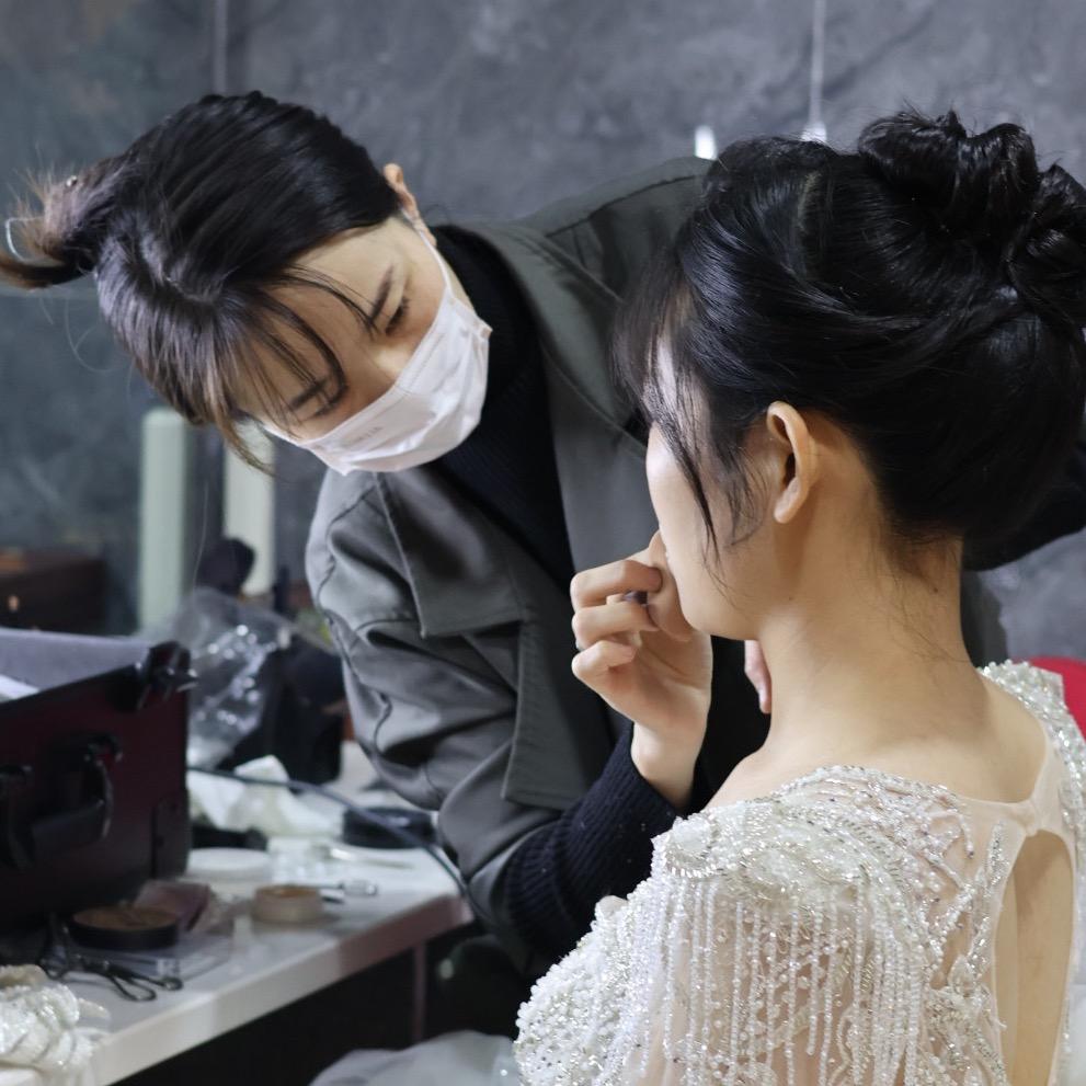 新娘化妆师-瑶瑶