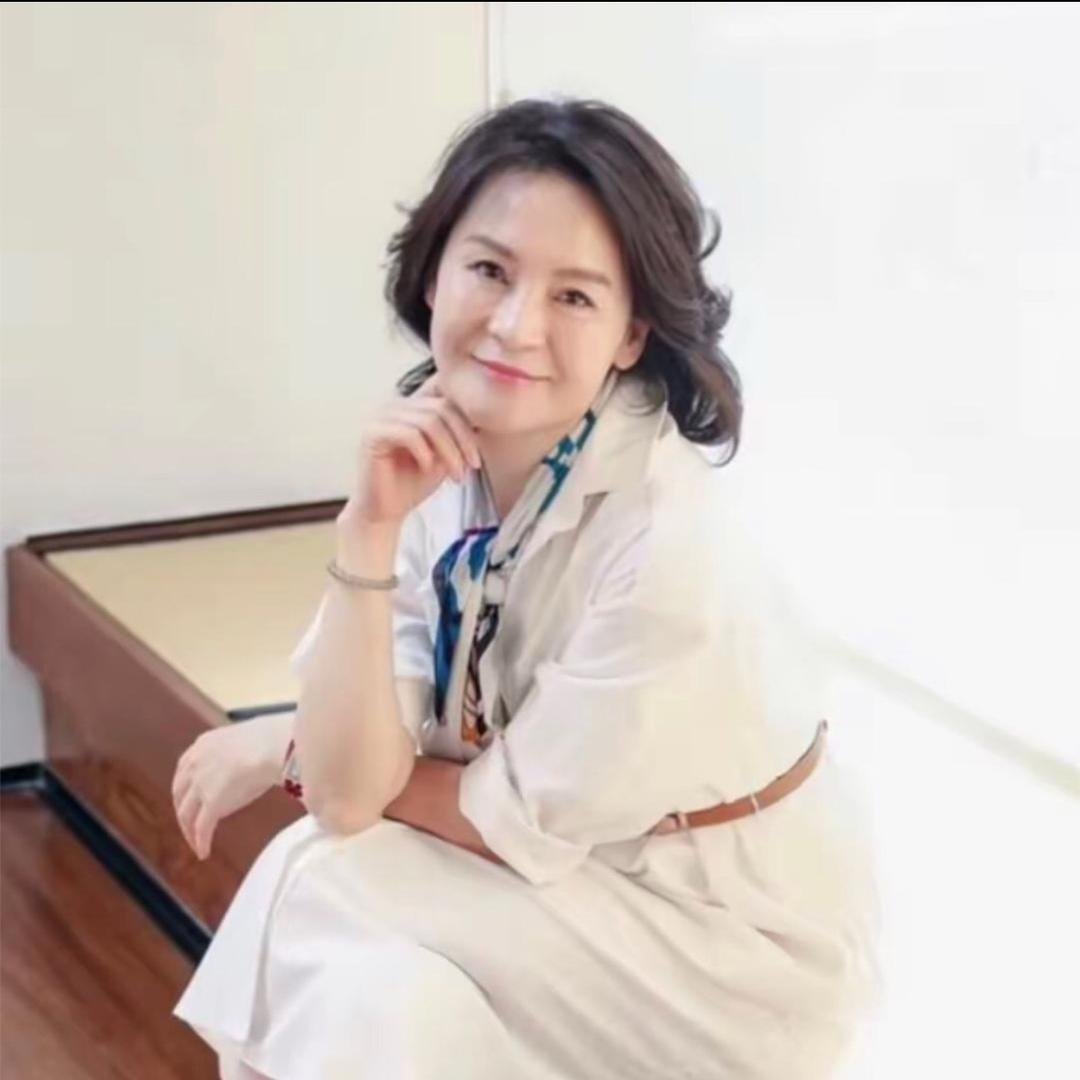 我是摩羯♑️高定女装