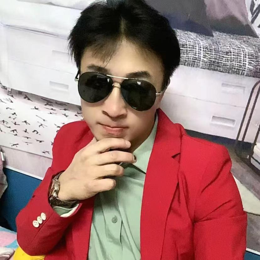 廷伟🎙️（小东北）