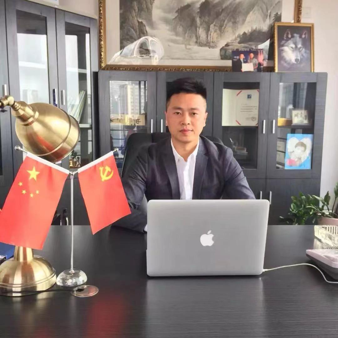 老侯
