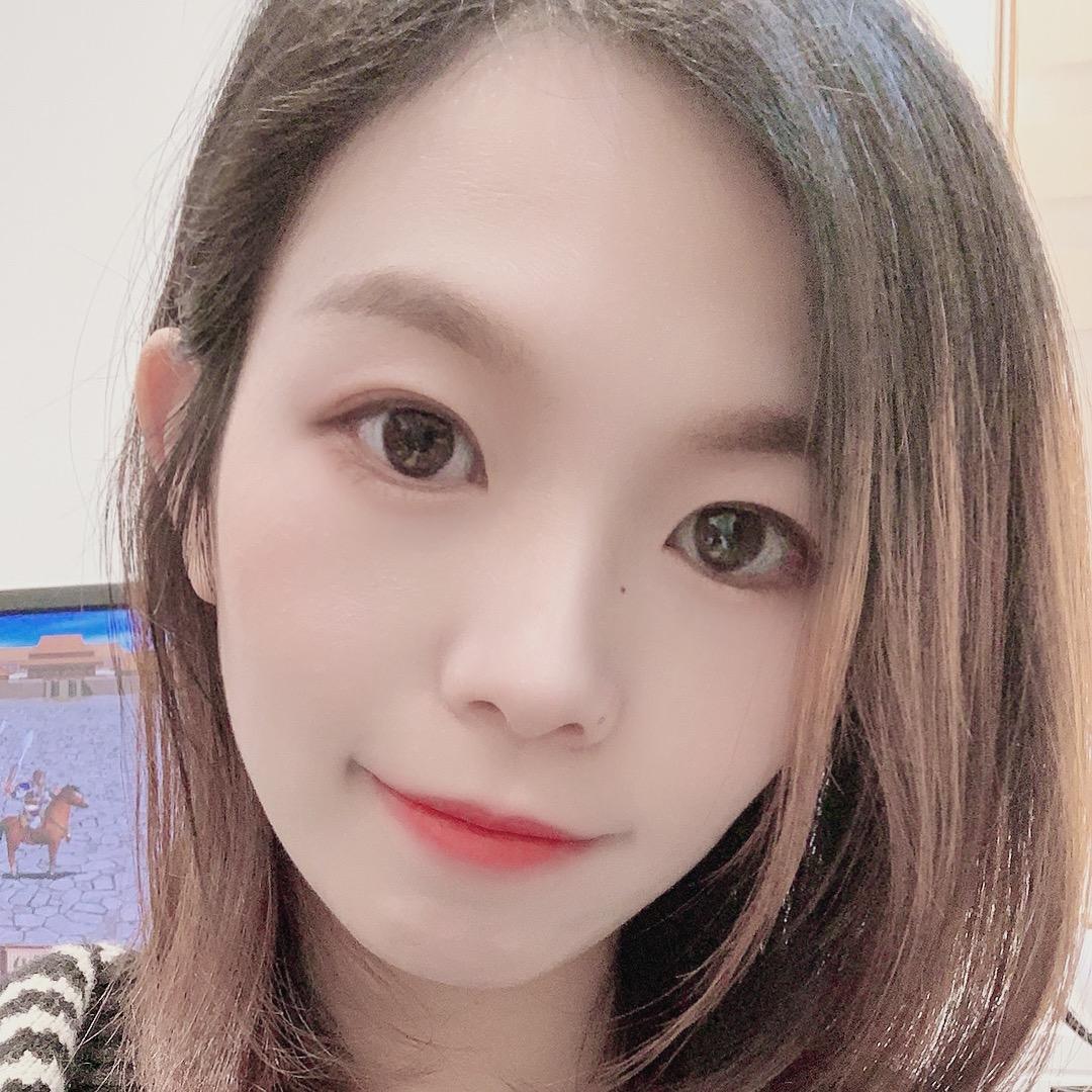 莫丝佰服饰