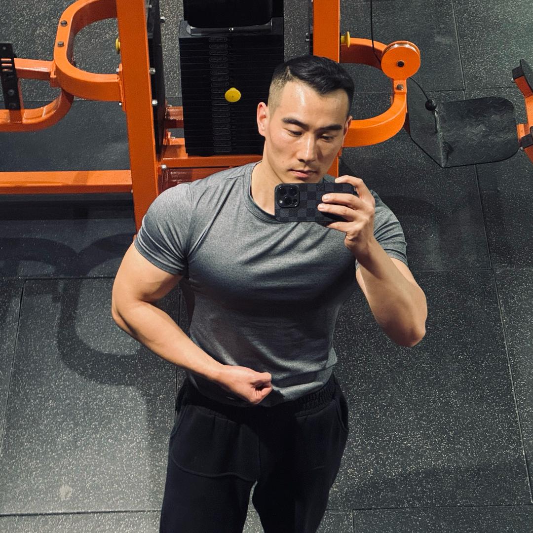 爱生活的大叔