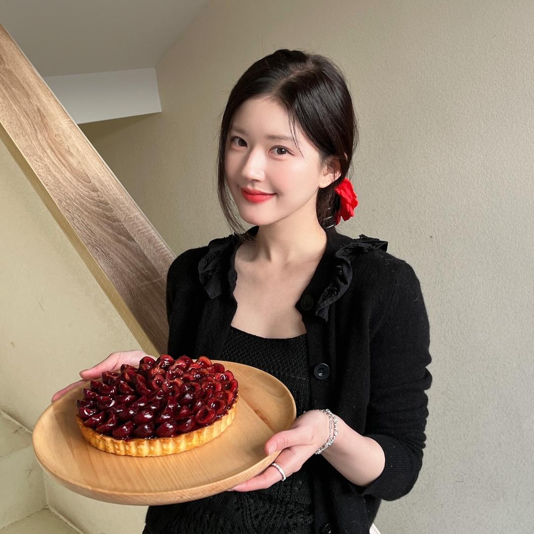 一朵小红花