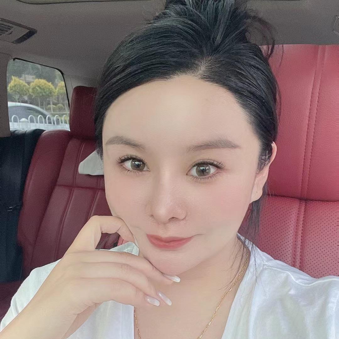 爱工作的🫧胖胖雯