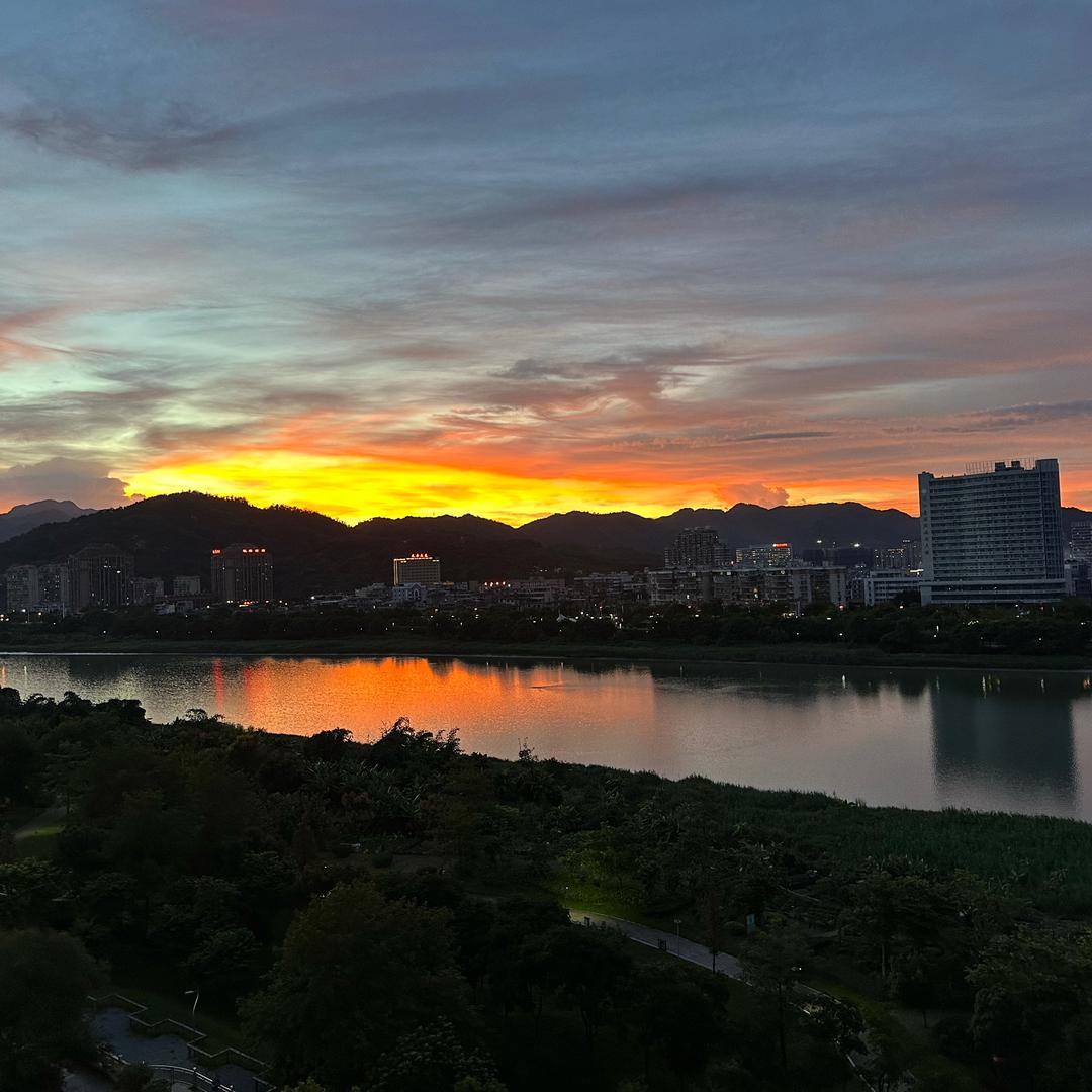 蟹老板的虾