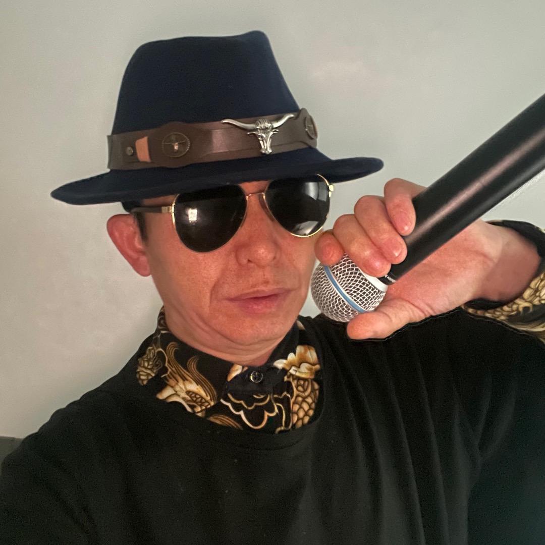 五通、三弟（爱跳爱唱）