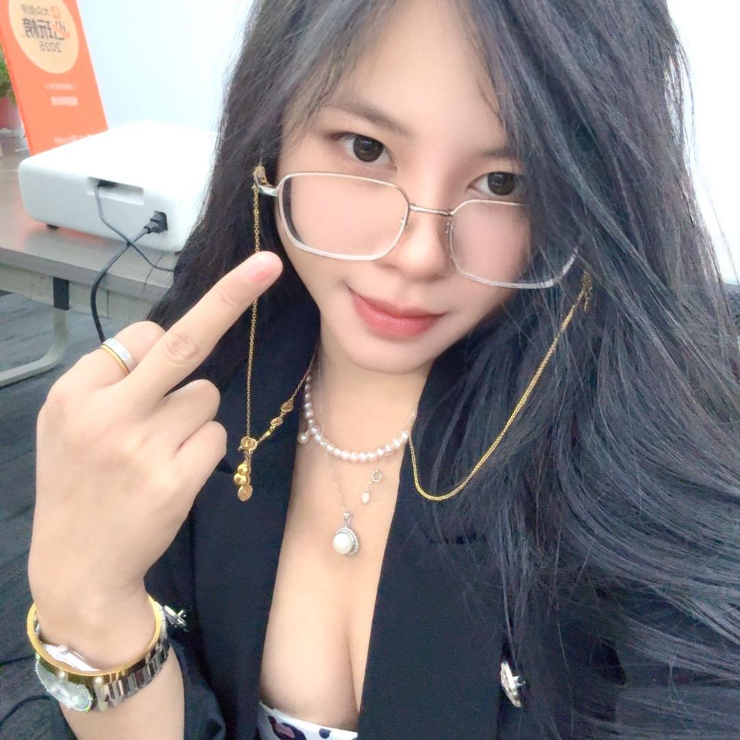 亲爱的蓝小姐（限流版）