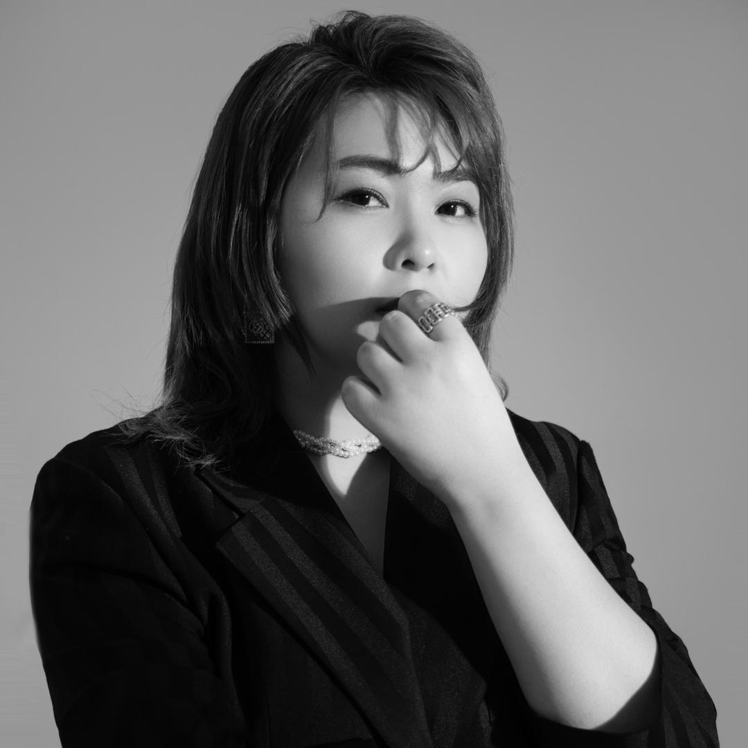 米东做发型找英姿