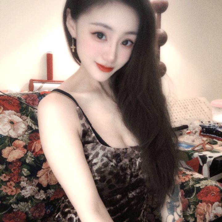 ✨悦己💎珠宝服装美学馆