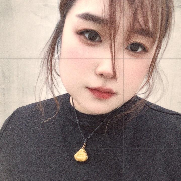 小雨儿（橱窗营业中）