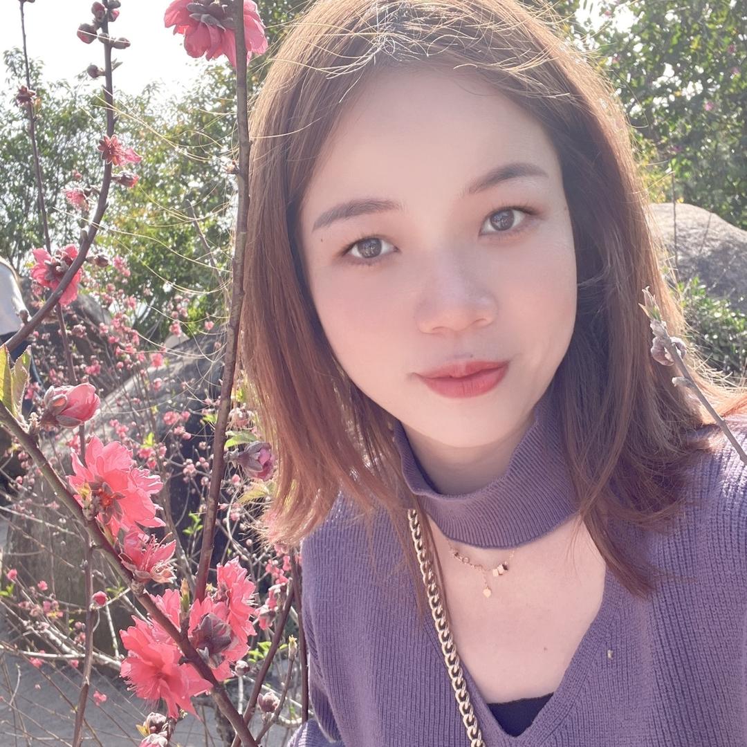 Annie Huang