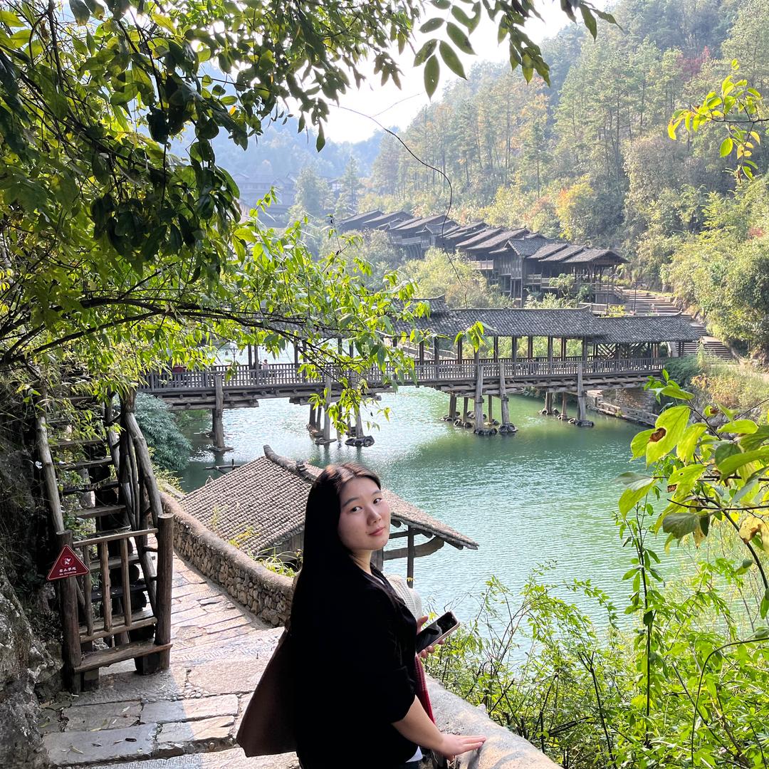 娜娜娜娜娜姐姐