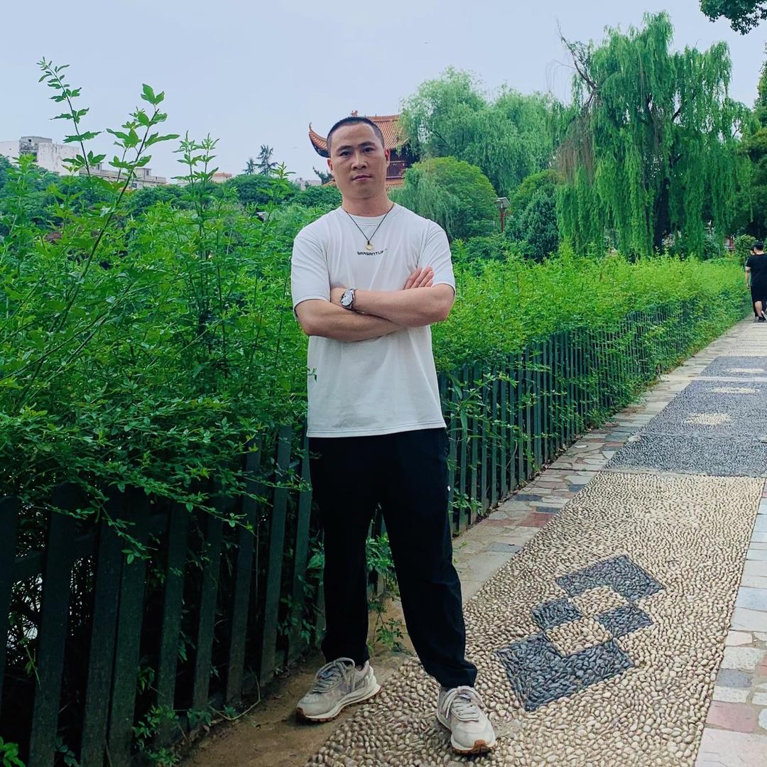 军哥户外优选百货