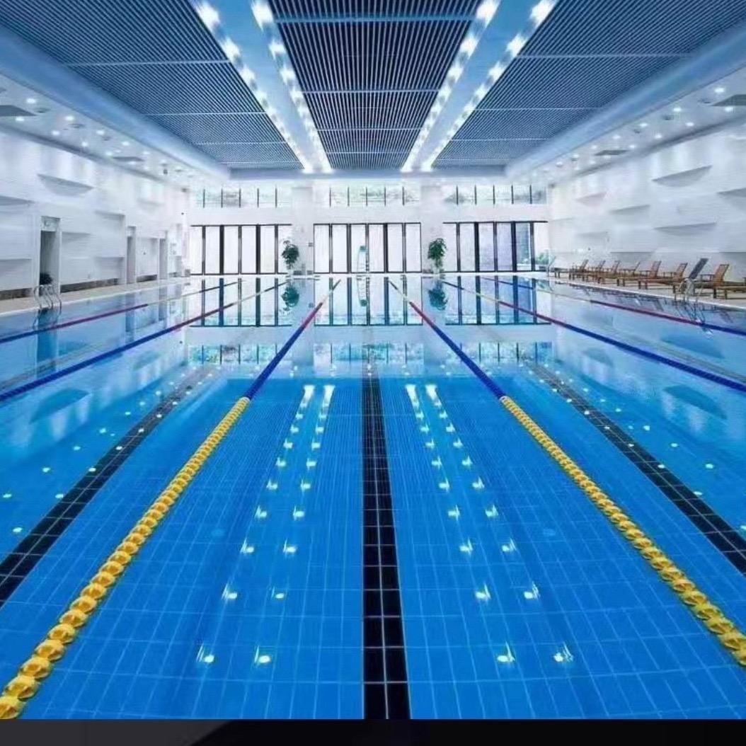重庆游泳健身海派源渝州宾馆小胖