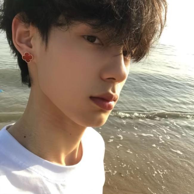 7 ︈︆ㅤㅤ︇︎︎︎ㅤ ︅